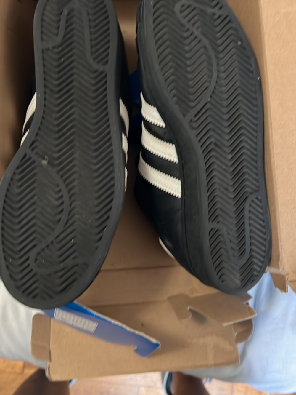 Adidas shelltoe - Picture 2 of 2